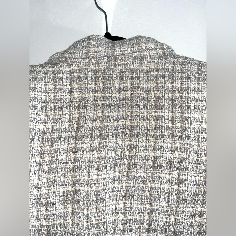 Zara Women's Classic Tweed Blazer - Picture 4 of 13
